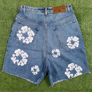 Denim tear Jean shorts